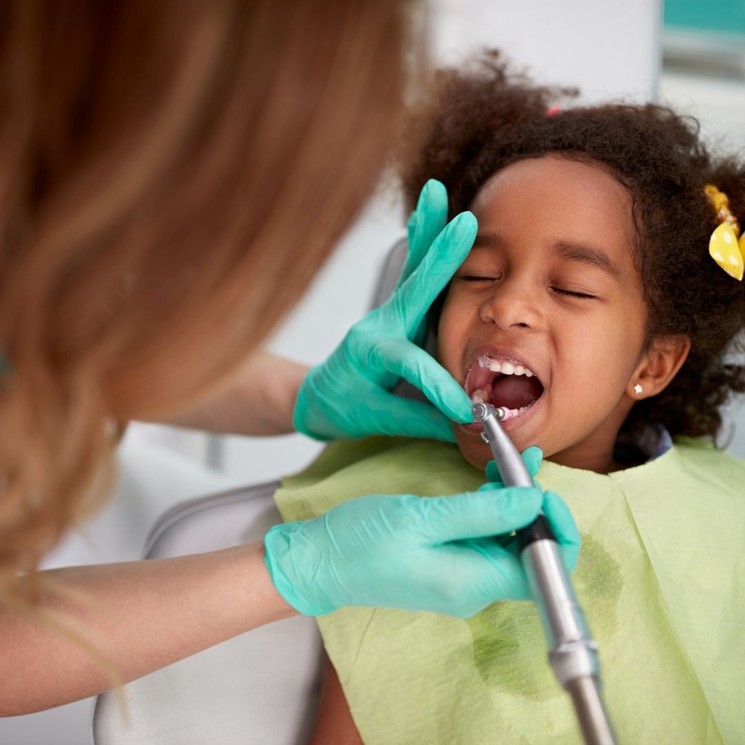 child at dentist